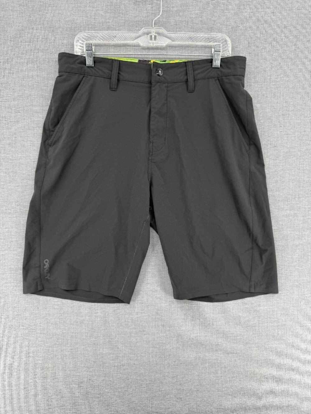 Oakley Frogyle Hybrid Shorts Mens 34 10" Frog Jupiter Camo Frog